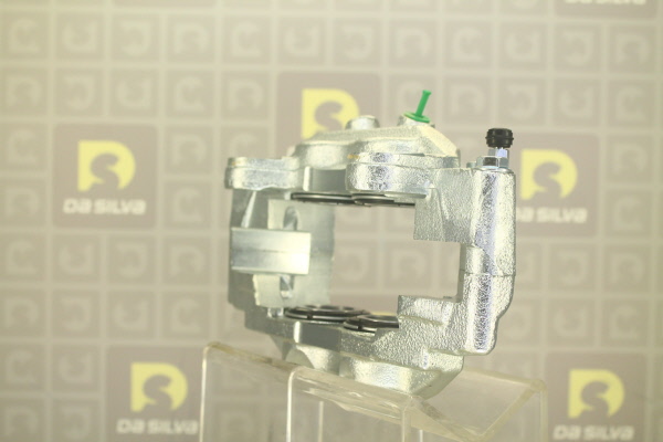 DA SILVA ET3085: Bremssattel hinter der Achse, Vorderachse links