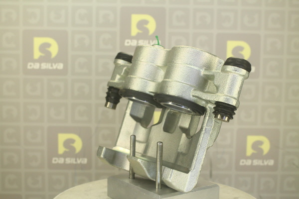 DA SILVA ET3200: Bremssattel Hinterachse rechts, vor der Achse