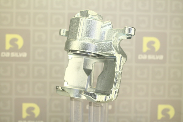 DA SILVA ET3205: Bremssattel vor der Achse, Vorderachse links