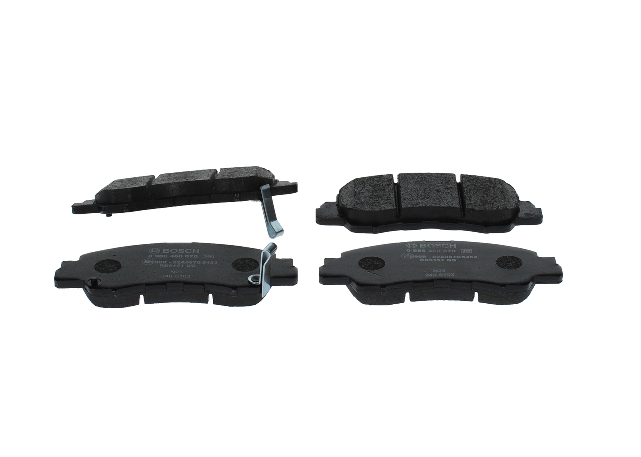 BOSCH 0 986 460 070 Remblokken MITSUBISHI Eclipse Cross (GK_) 163 Pk Benzine kosten