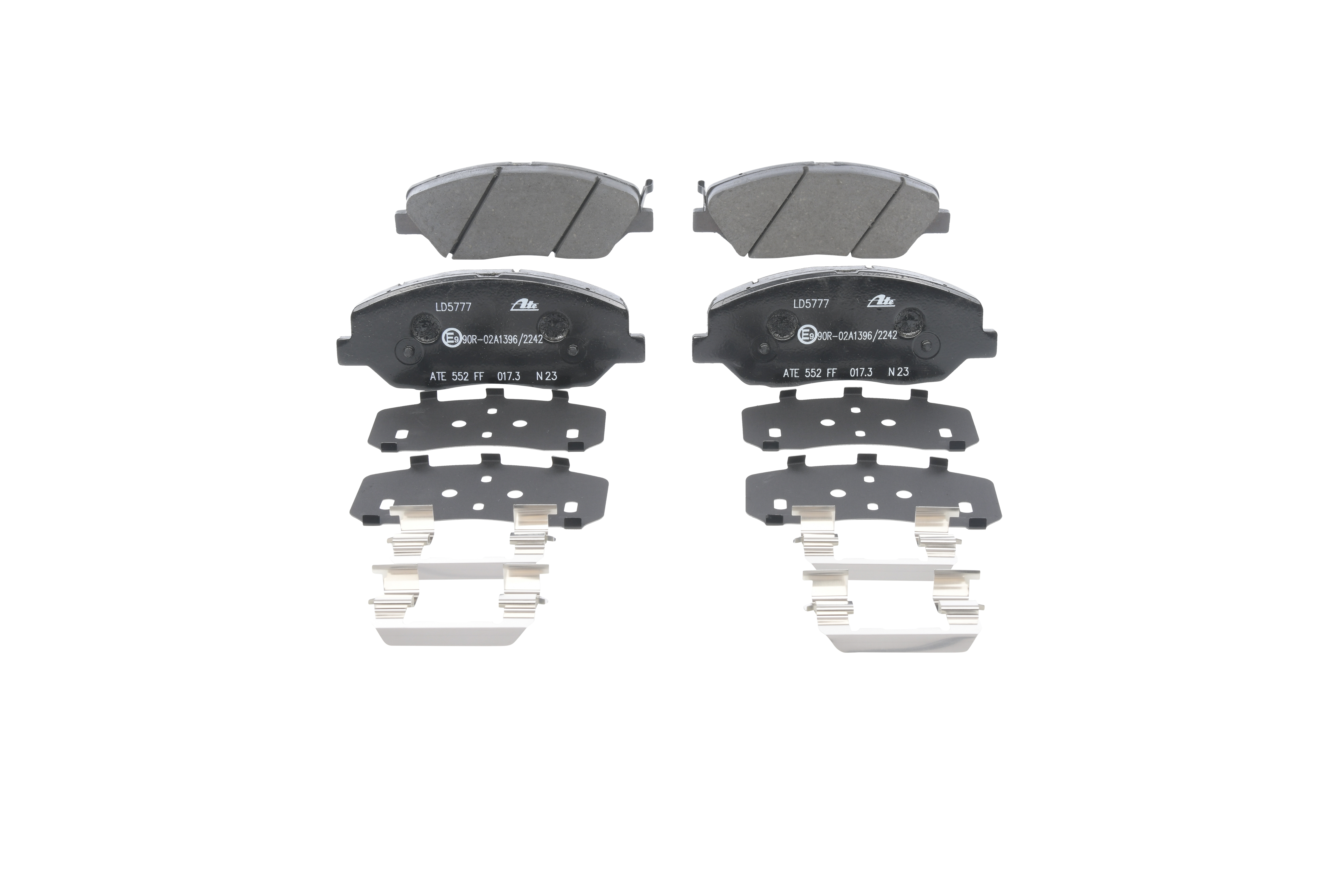 ATE 13.0470-5777.2: Juego de pastillas de freno Ceramic con accesorios, Chapa antichirridos