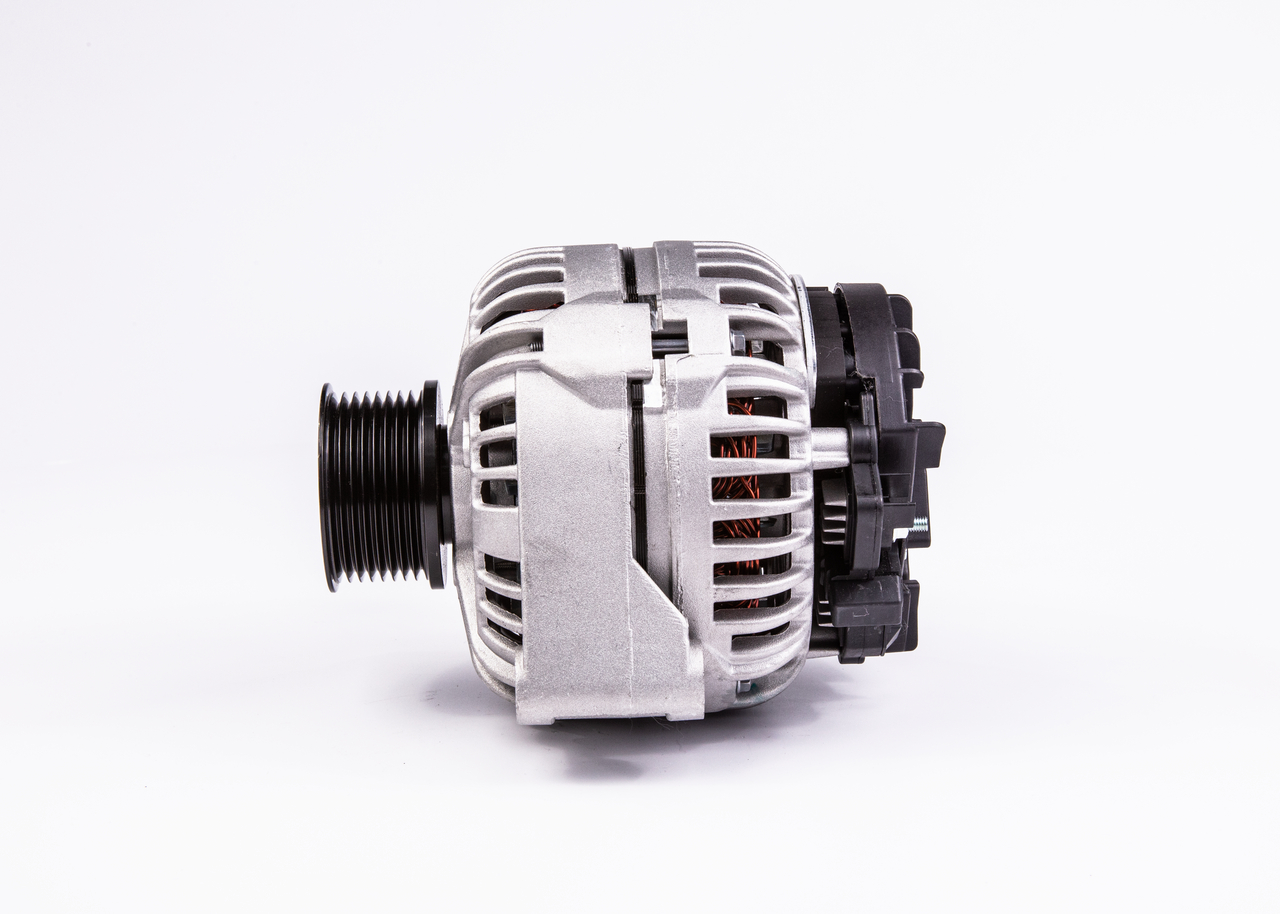 BOSCH 1 986 A00 939: Lichtmaschine 150A