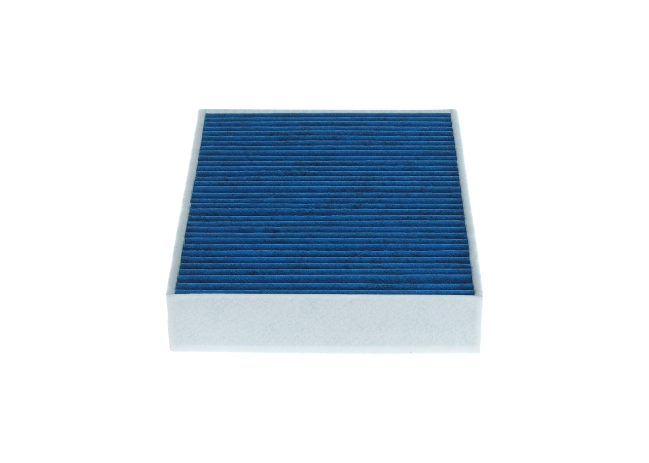 BOSCH 0 986 628 671: Innenraumfilter FILTER+ Aktivkohlefilter, mit antibakterieller Wirkung, Partikelabscheiderate >98% für 2,5µm (Feinstaub), mit antiallergischer Wirkung, mit antiviraler Wirkung, mit fungizider Wirkung