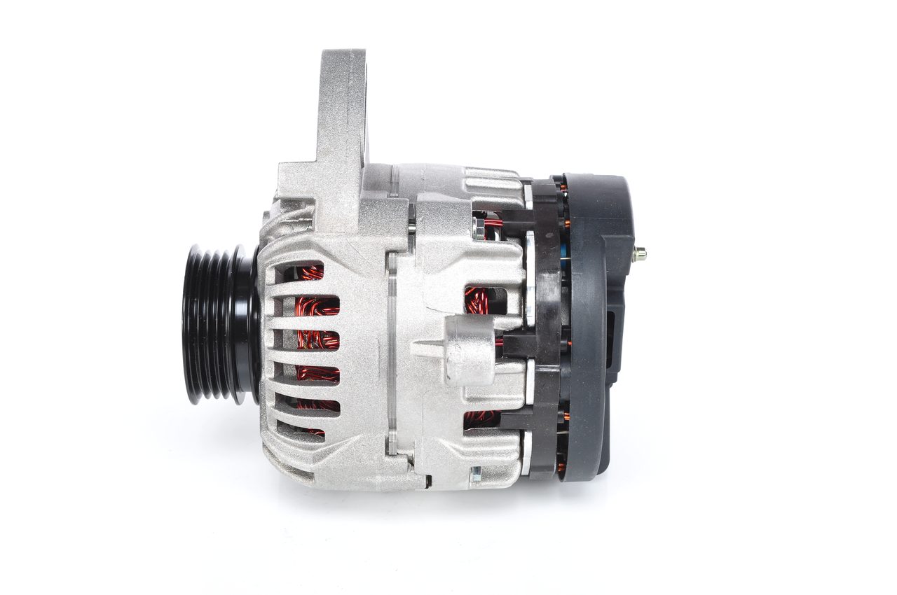 BOSCH 0 124 225 056: Lichtmaschine 80A