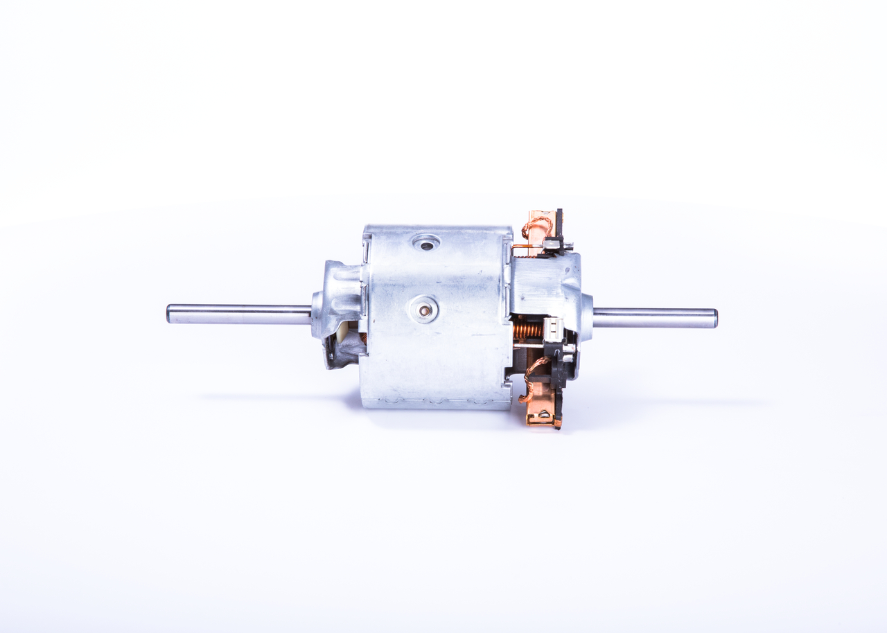 BOSCH 0 130 111 130: Ventilator, habitaclu