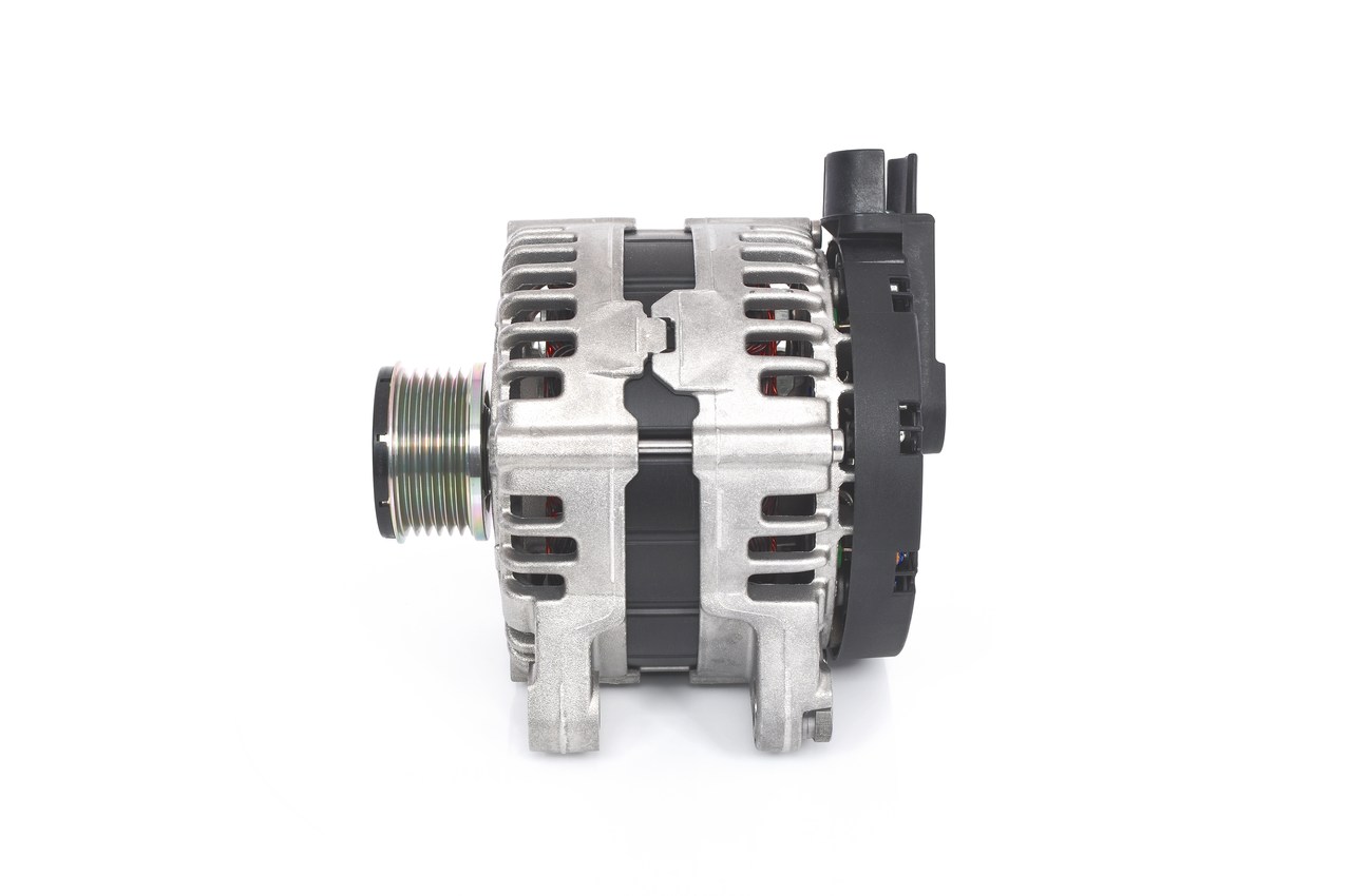 BOSCH 0 121 615 121: Alternador 150A