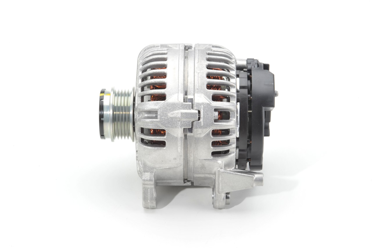 BOSCH 0 124 515 197: Alternador 120A
