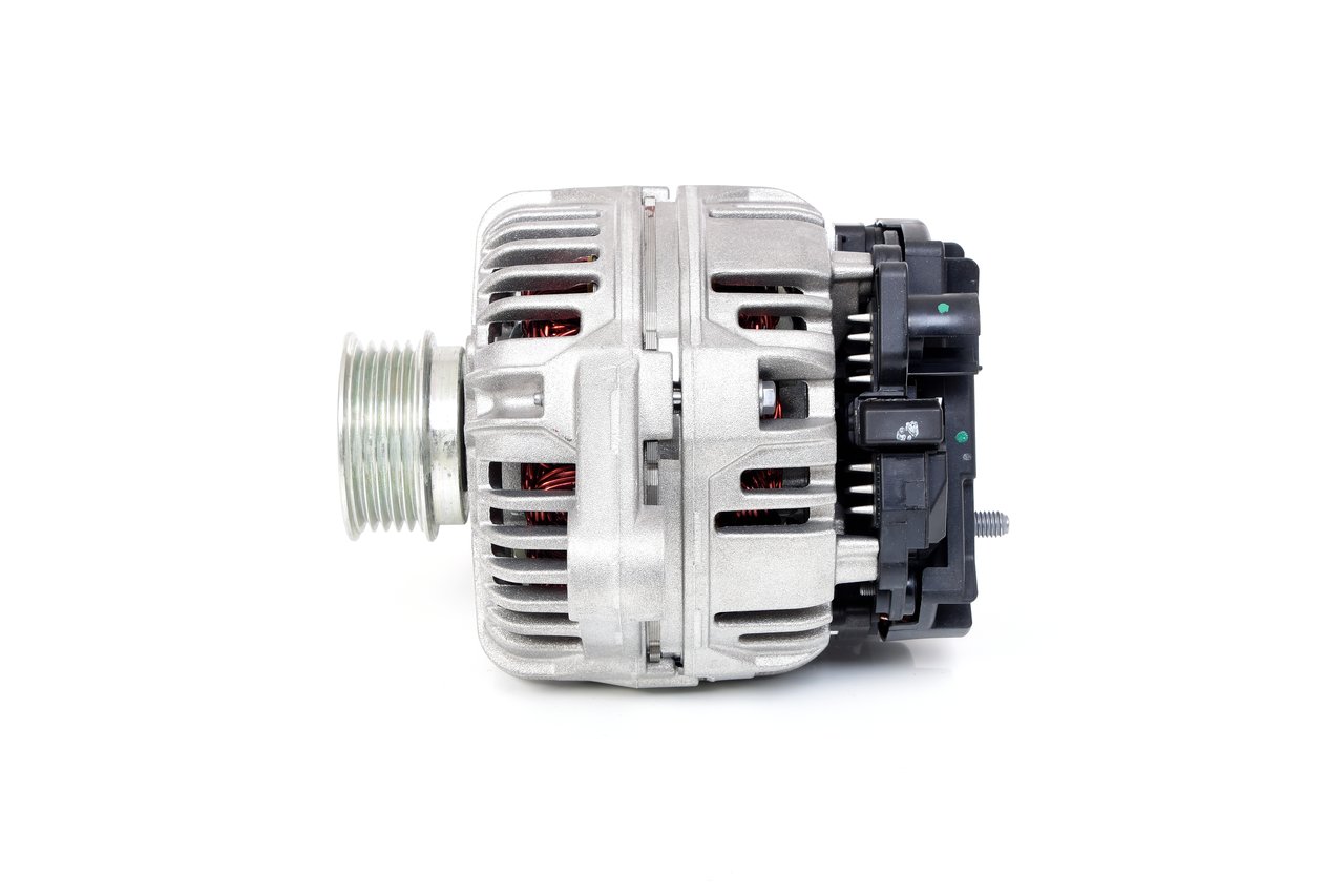 BOSCH 0 124 325 146: Alternador 110A