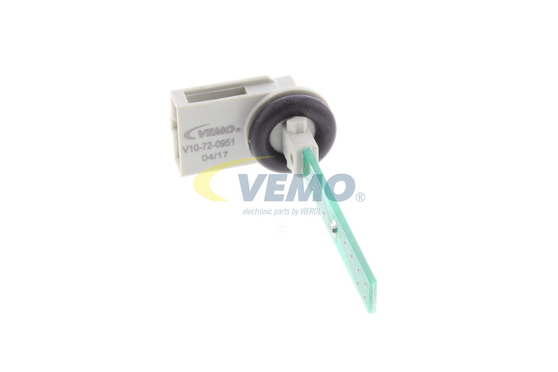VEMO V10-72-0951 Senzor, temperatura interioara VW Passat Sedan (3C2) 250 CP benzina cat costa