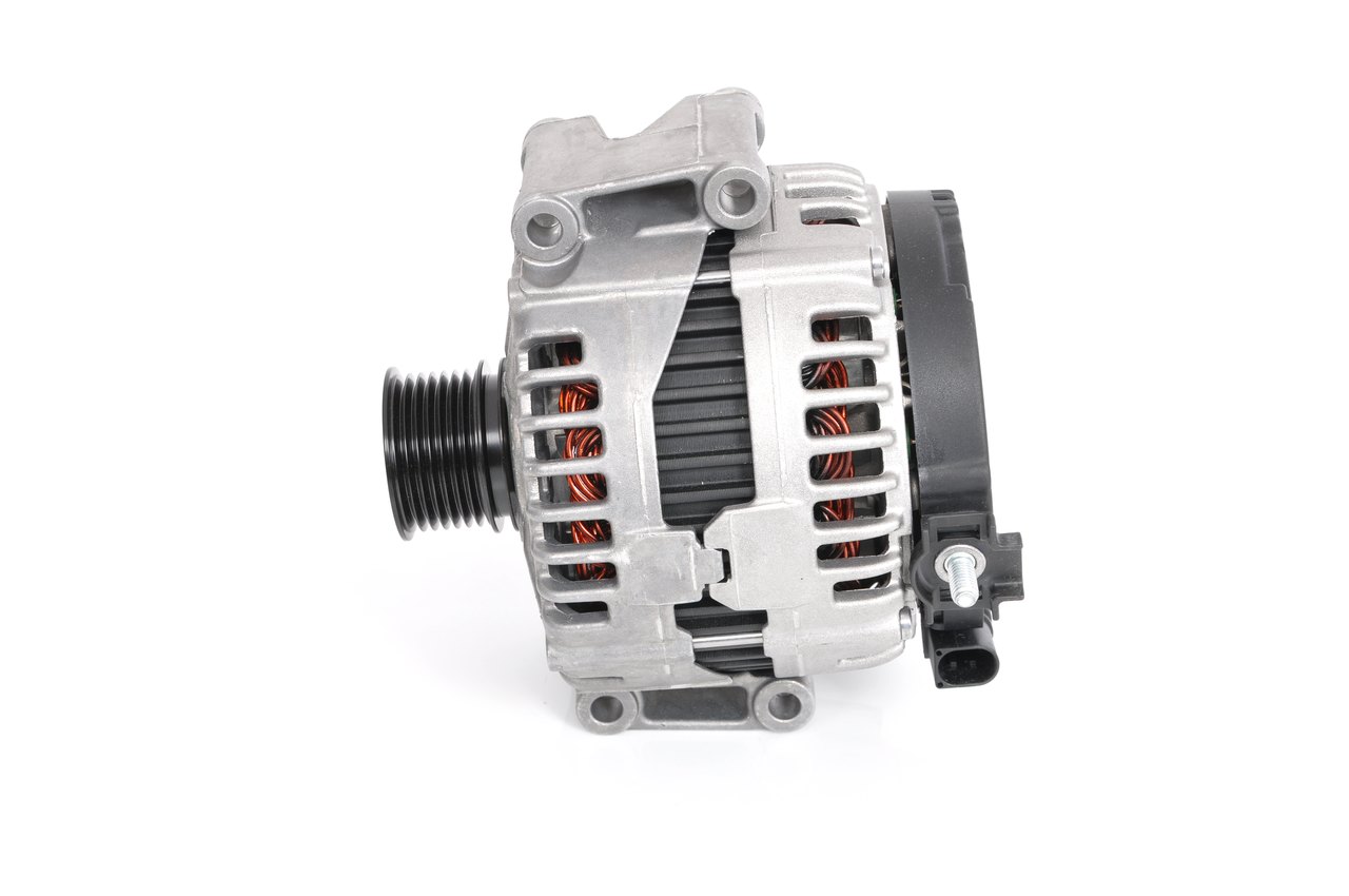 BOSCH 0 121 813 102: Lichtmaschine 220A