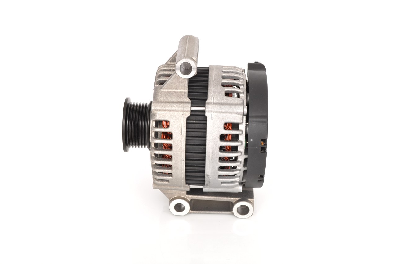 BOSCH 0 121 615 107 Lichtmaschine 150A