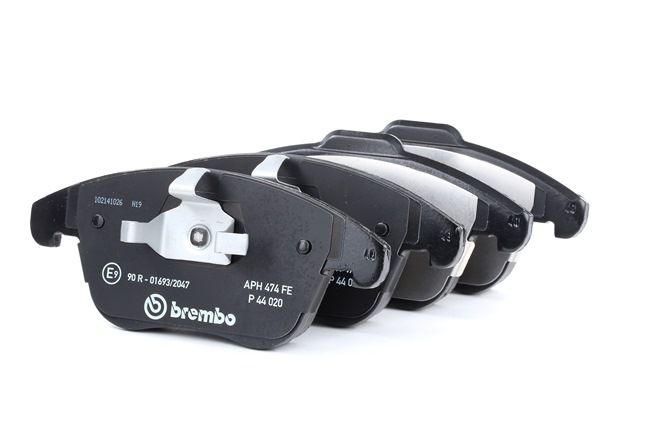 BREMBO P 44 020: Juego de pastillas de freno PRIME LINE con accesorios, con clip de émbolo, Chapa antichirridos