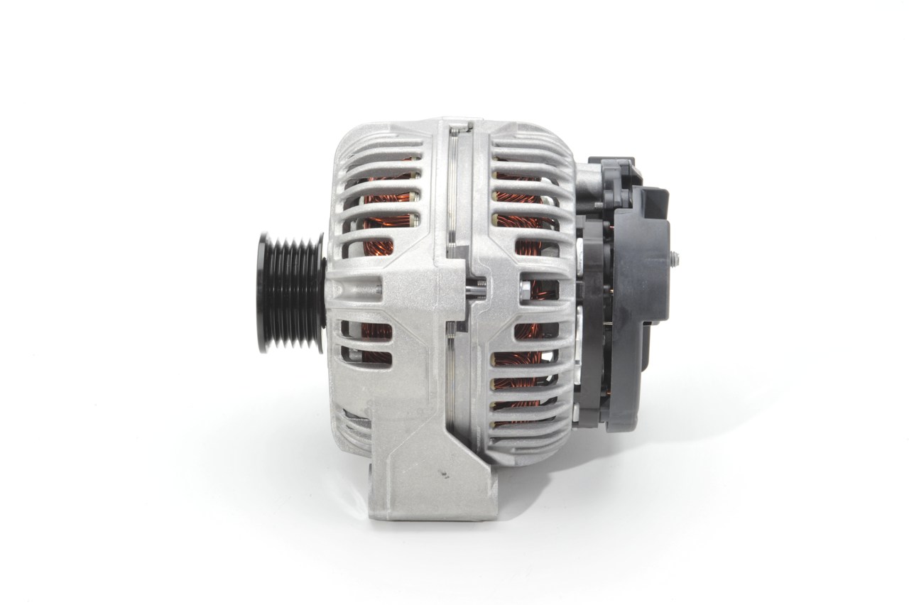 BOSCH 0 124 515 133: Laturi 120A
