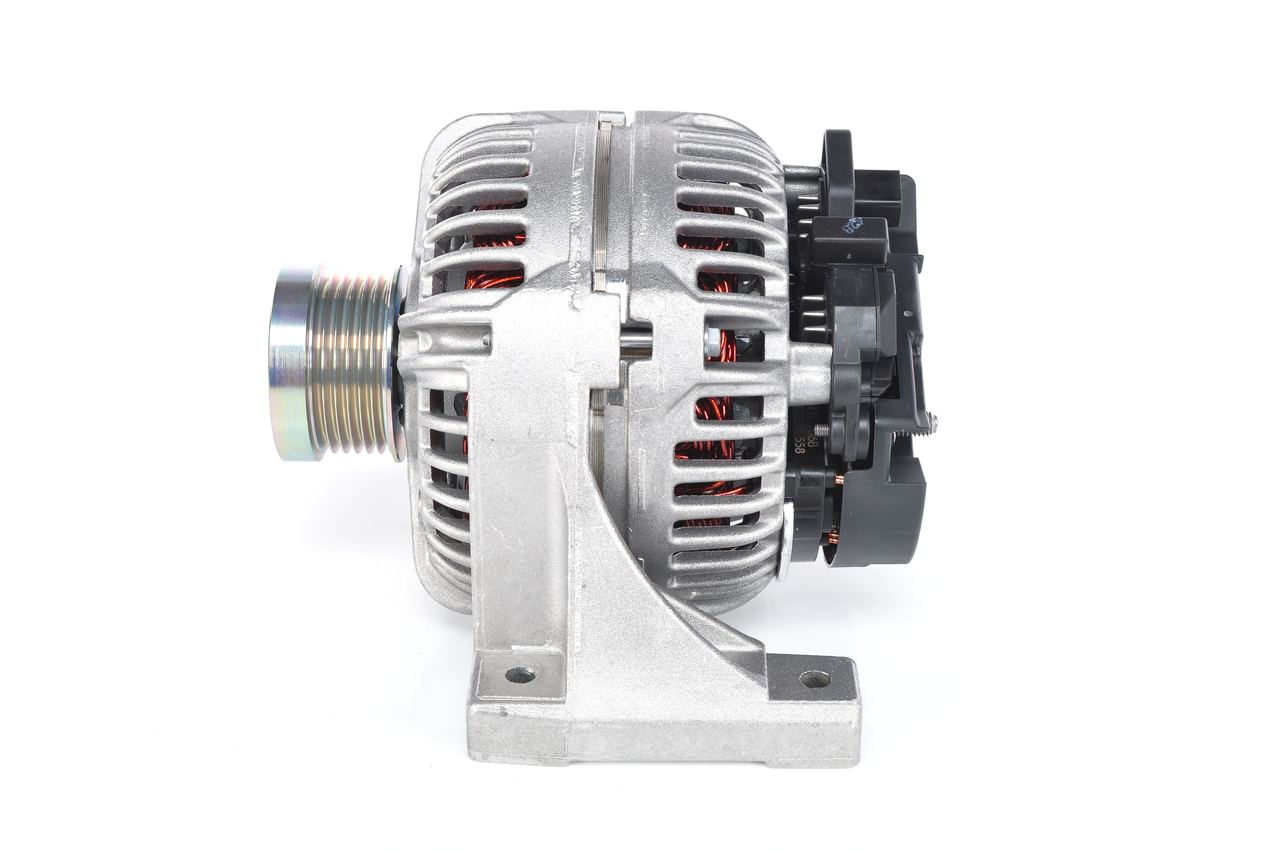 BOSCH 0 124 525 521: Alternador 140A
