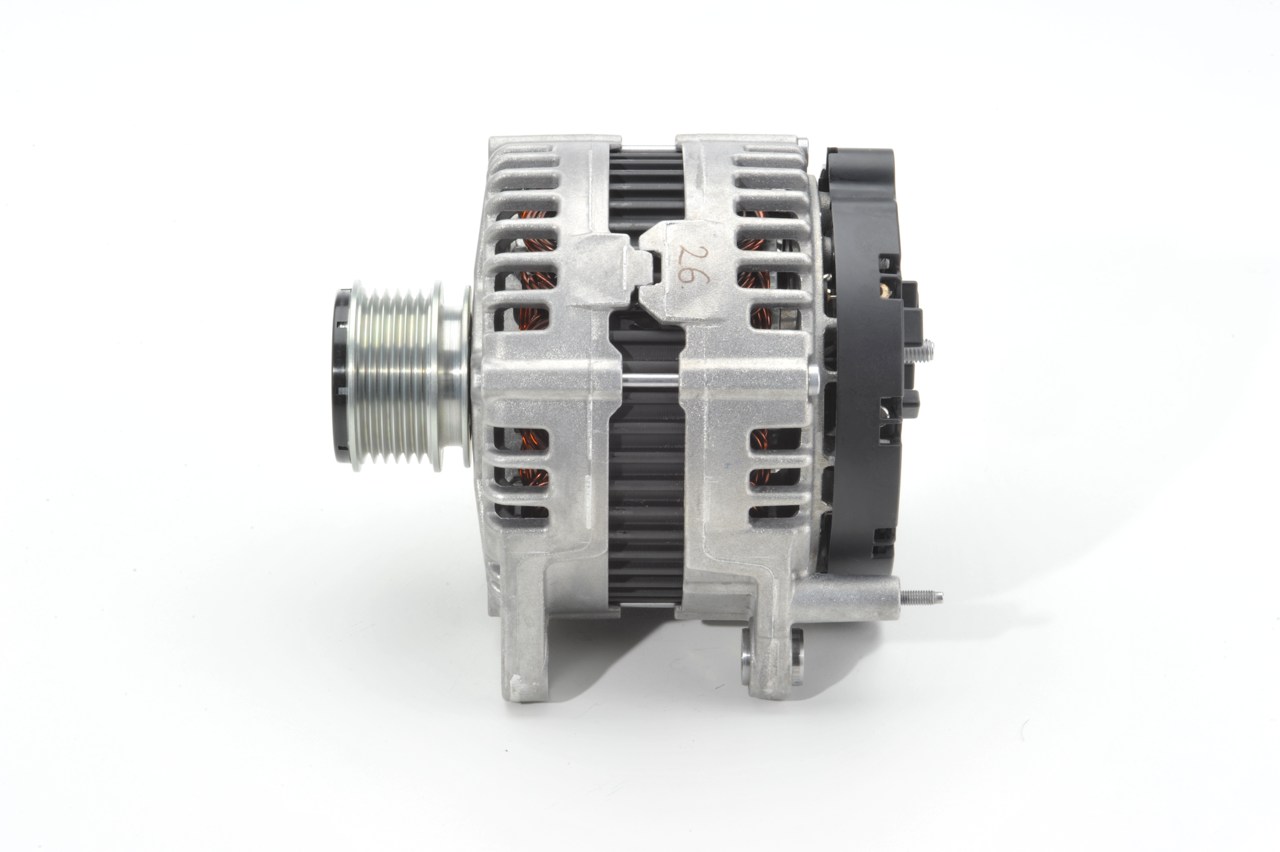 BOSCH 0 121 715 103: Laturi 180A