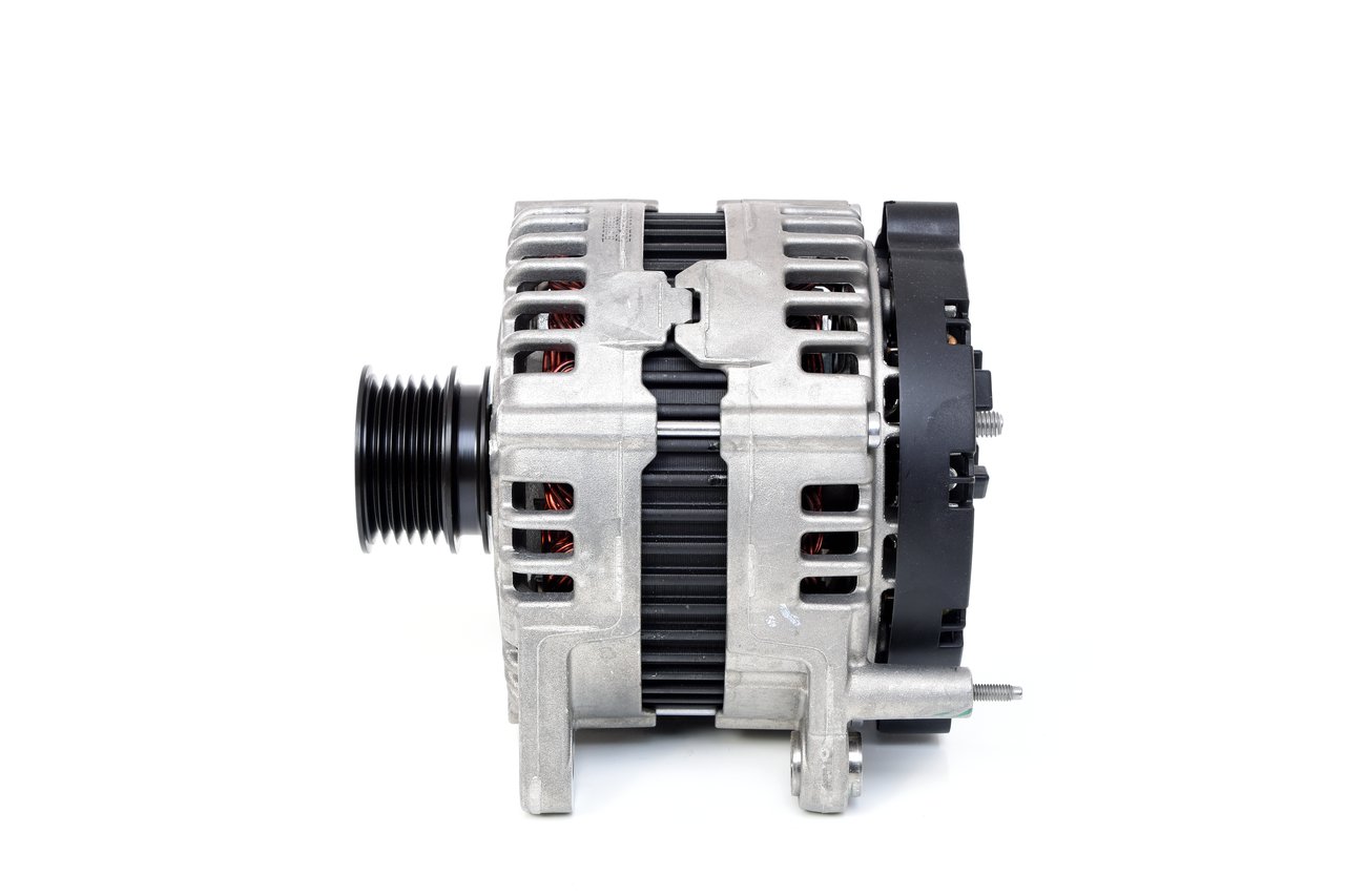 BOSCH 0 121 715 149: Alternator 180A