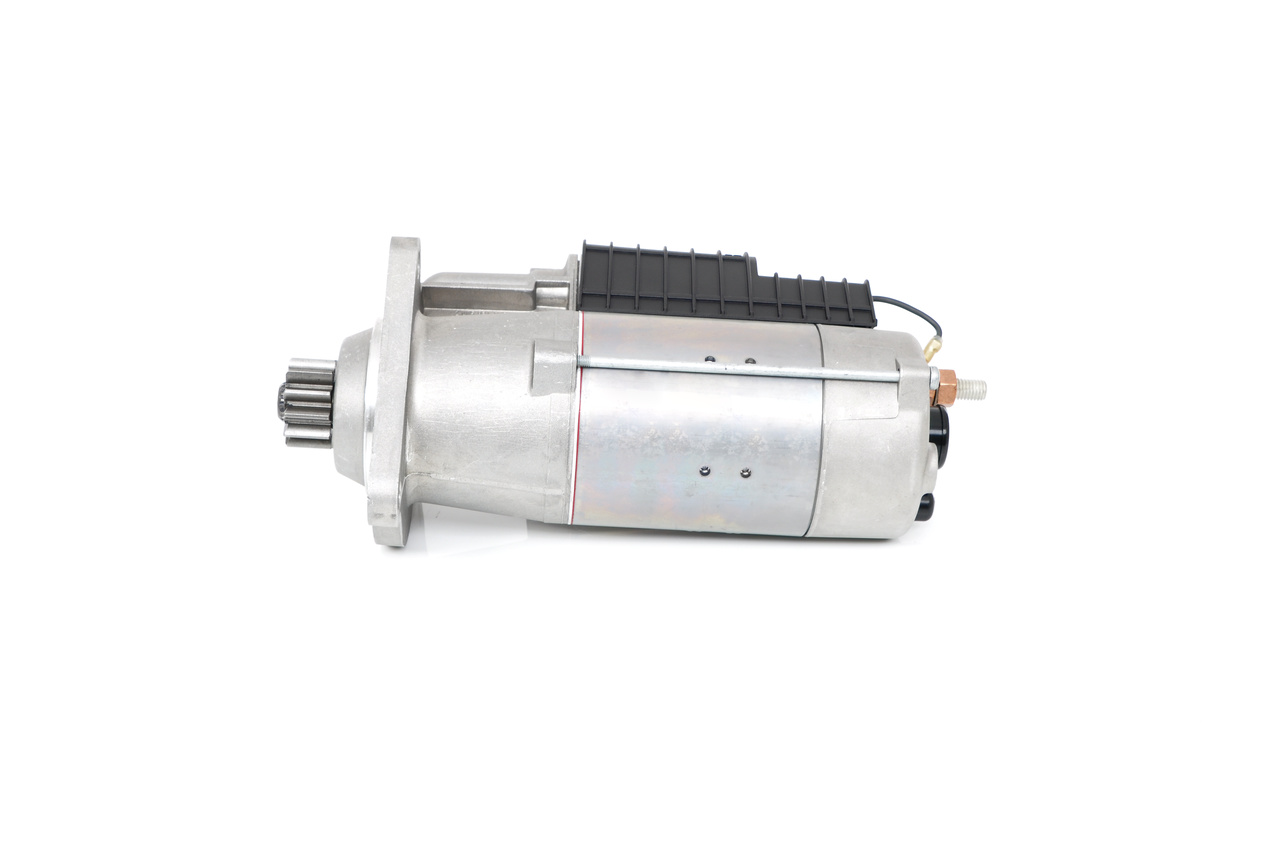 BOSCH 0 001 330 016: Motor de arranque 6kW
