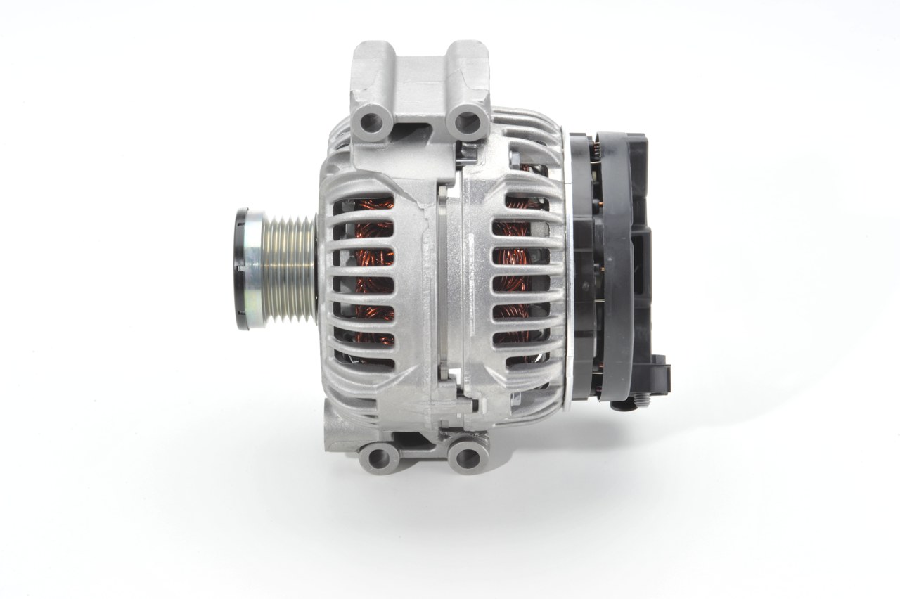 BOSCH 0 124 525 561: Laturi 150A