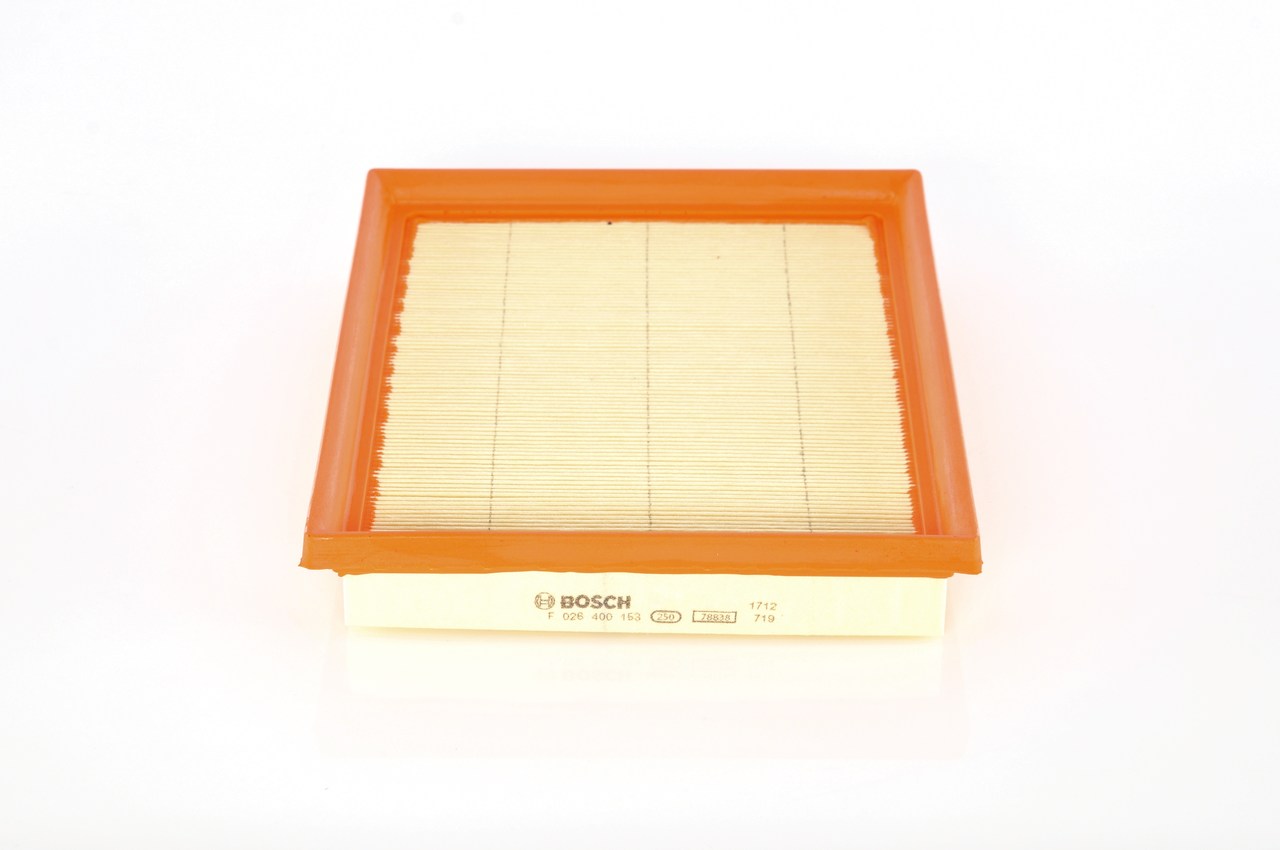 BOSCH F 026 400 153: Filtru aer