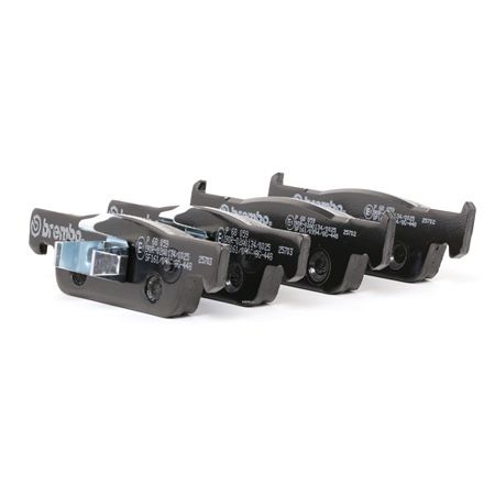 BREMBO P 68 059: Juego de pastillas de freno PRIME LINE con accesorios, con clip de émbolo, Chapa antichirridos