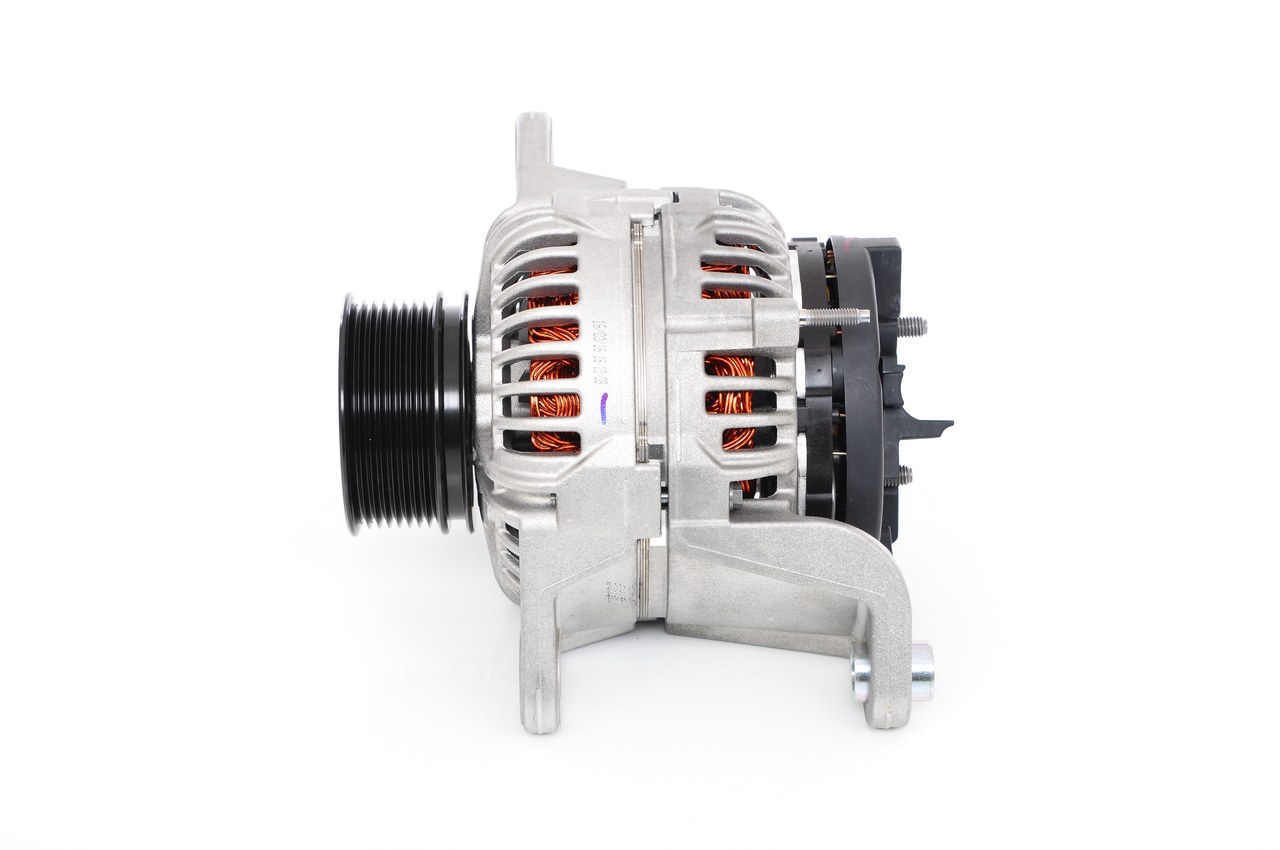 BOSCH 0 124 655 173: Lichtmaschine 110A