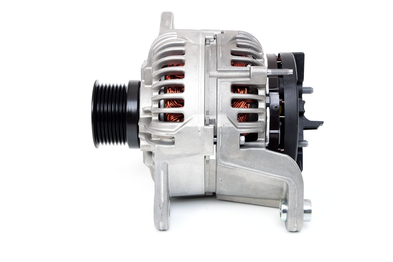BOSCH 0 124 655 333: Lichtmaschine 120A