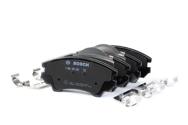 BOSCH 0 986 494 609: Plaquettes de frein avec tôle anti-bruit, avec instructions de montage