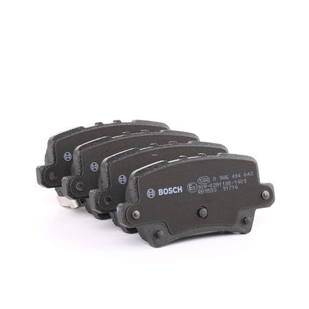 BOSCH 0 986 494 642: Juego de pastillas de freno con instrucciones de montaje, Chapa antichirridos, con tornillos