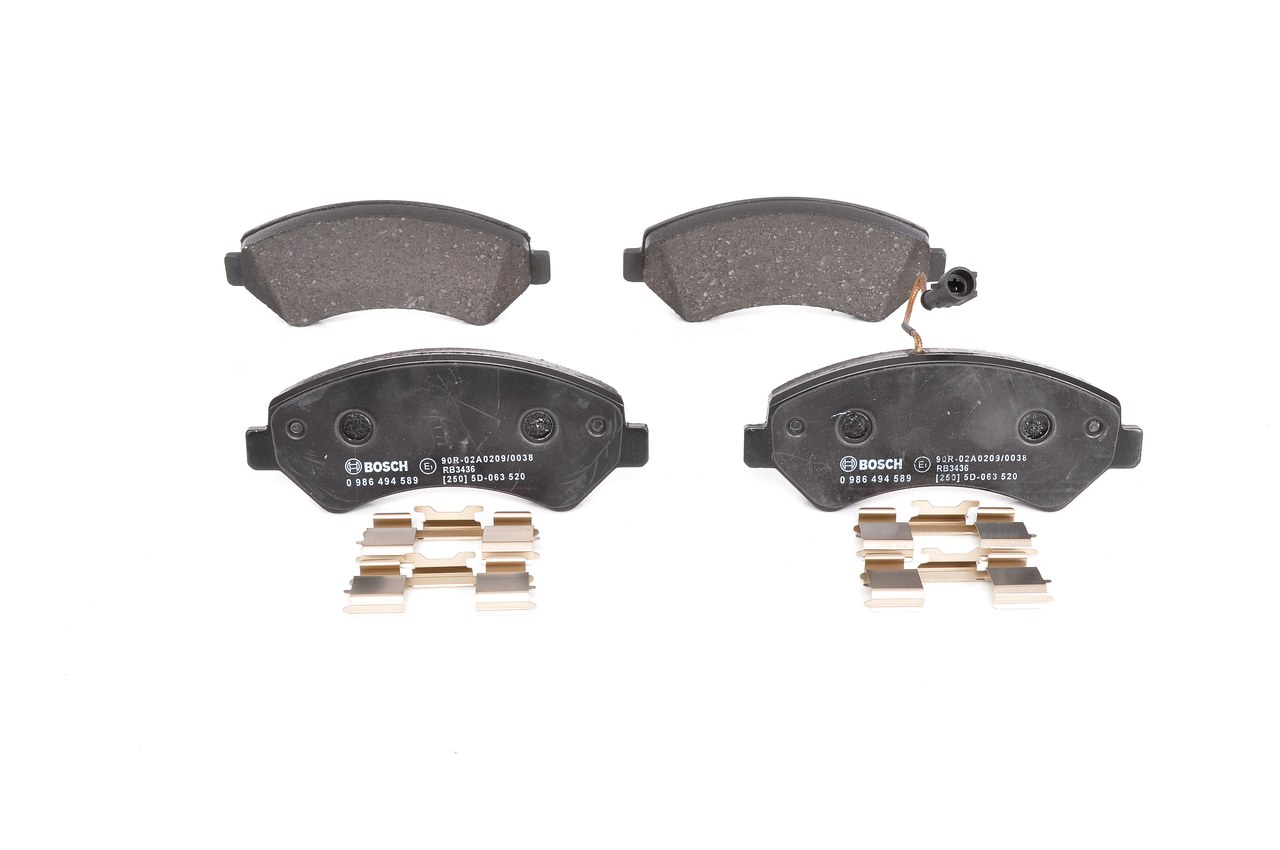 BOSCH 0 986 494 589: Juego de pastillas de freno con muelle, con accesorios, Chapa antichirridos, con tornillos