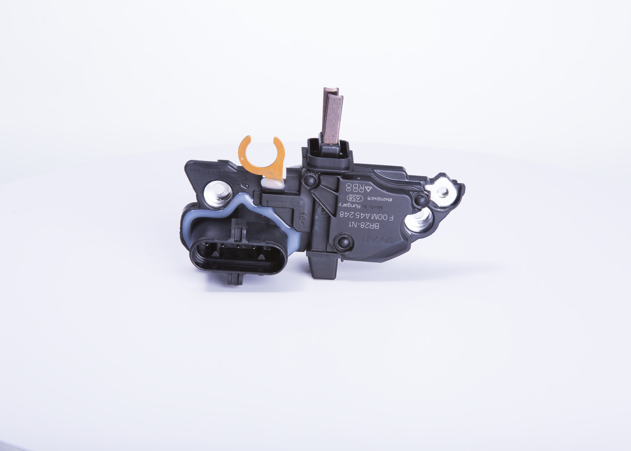 BOSCH F 00M A45 248: Jänniteensäädin