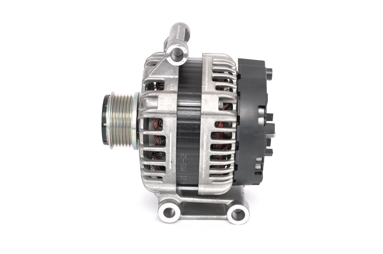BOSCH 0 125 711 131: Alternador 150A