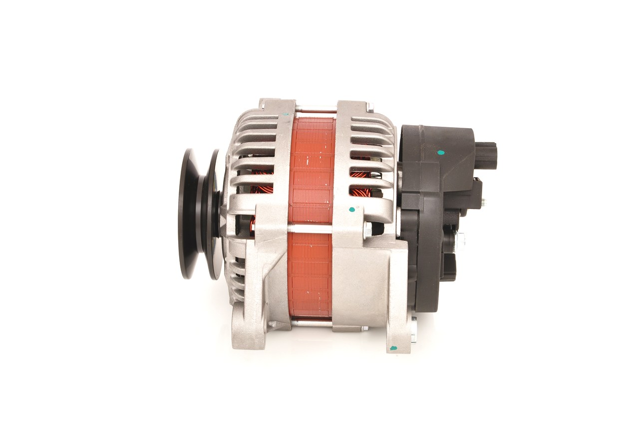 BOSCH 0 124 220 012: Alternador 70A