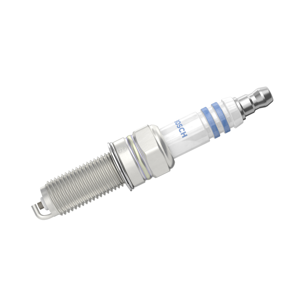 BOSCH 0 242 135 545 Bougie d'allumage KIA PICANTO (TA) 80 CV Essence / éthanol coût