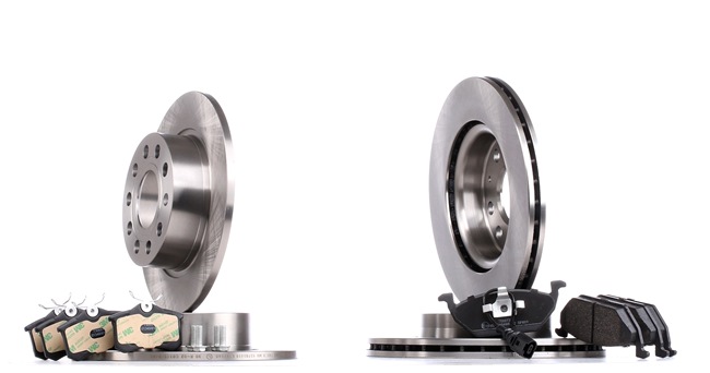 STARK SKBK-1090294: Kit de discos de freno y pastillas Eje trasero, Eje delantero, macizo, ventilación interna