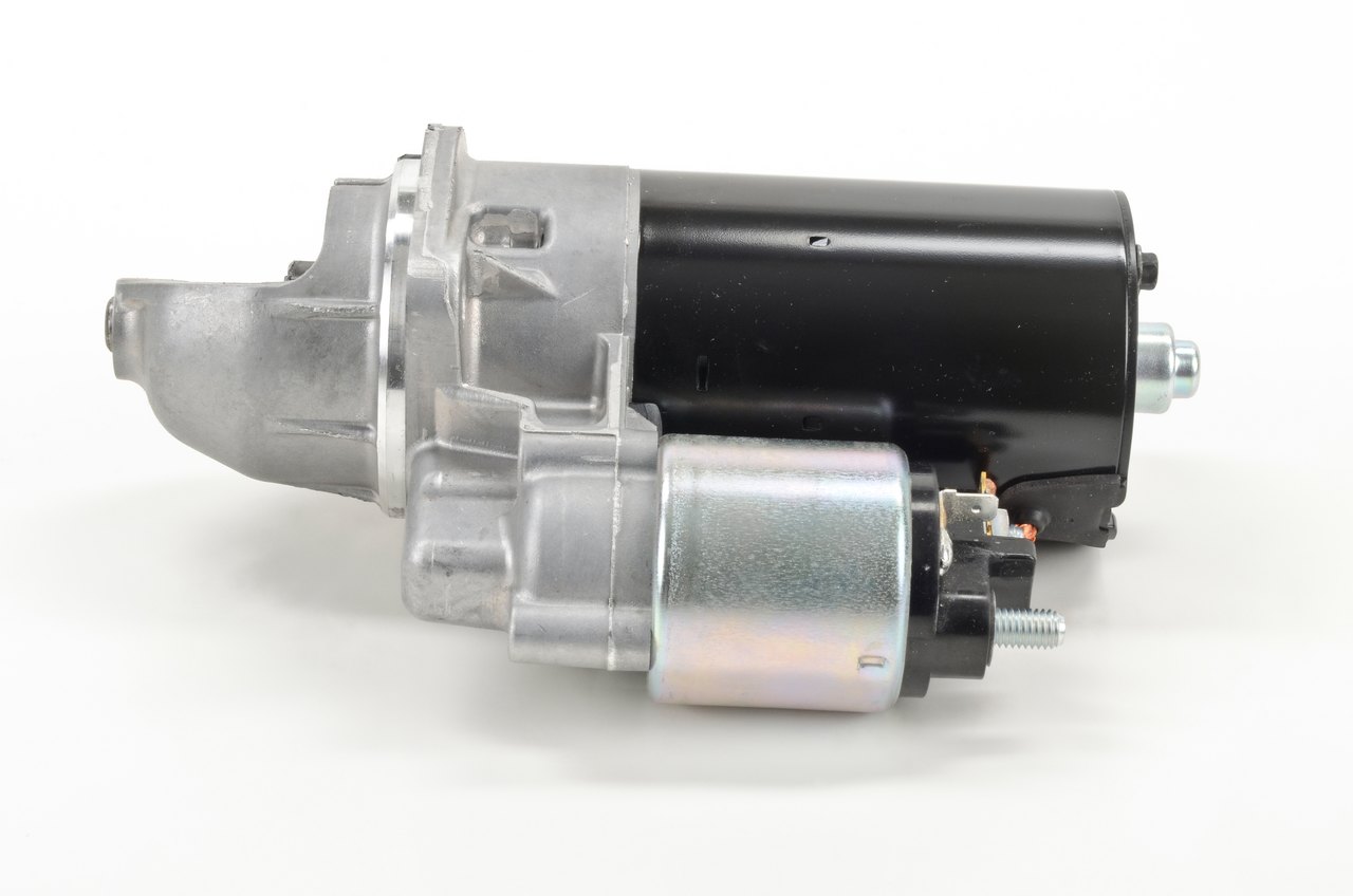 BOSCH 0 001 107 057: Anlasser 1,1kW