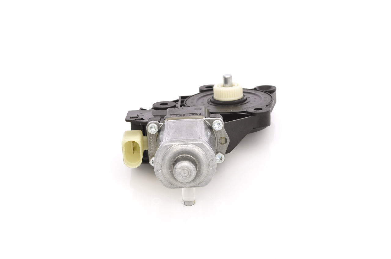 BOSCH 0 130 822 490: Silnik elektryczny, podnośnik szyby