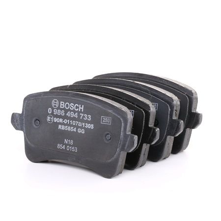 BOSCH 0 986 494 733: Juego de pastillas de freno con muelle, con accesorios, Chapa antichirridos, con tornillos