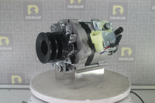 DA SILVA 030445: Alternador 35A, con regulador incorporado